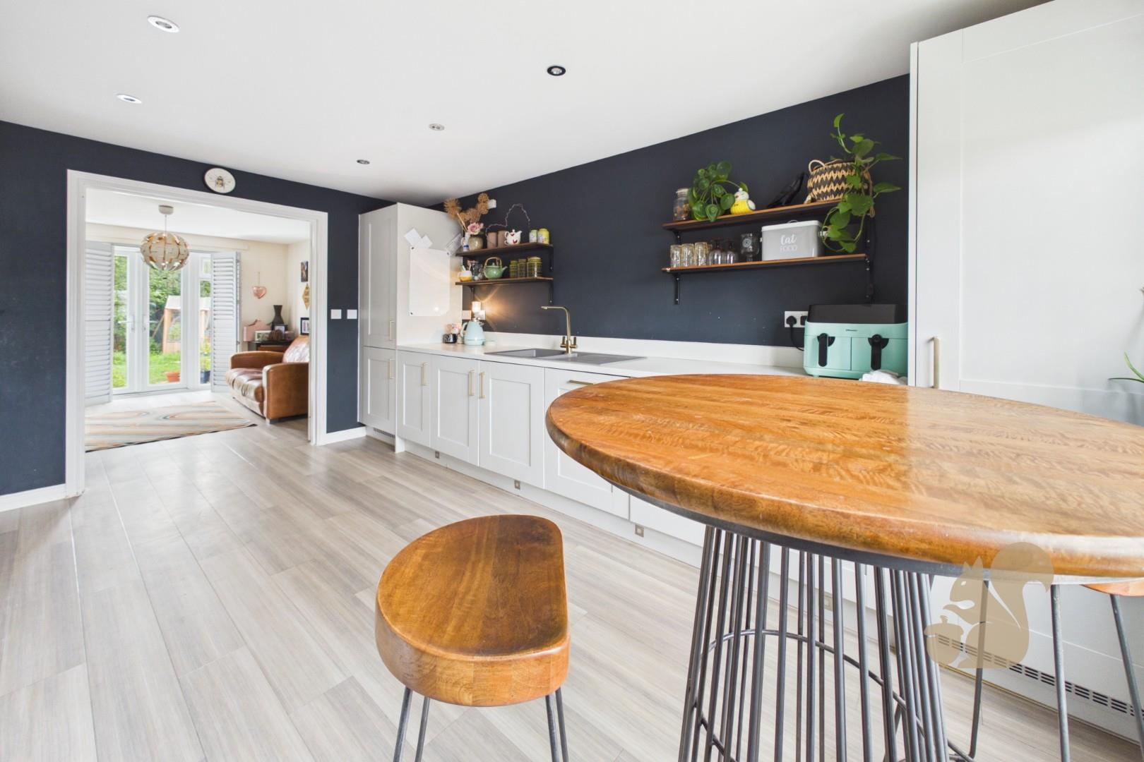 Kitchen/Breakfast Room